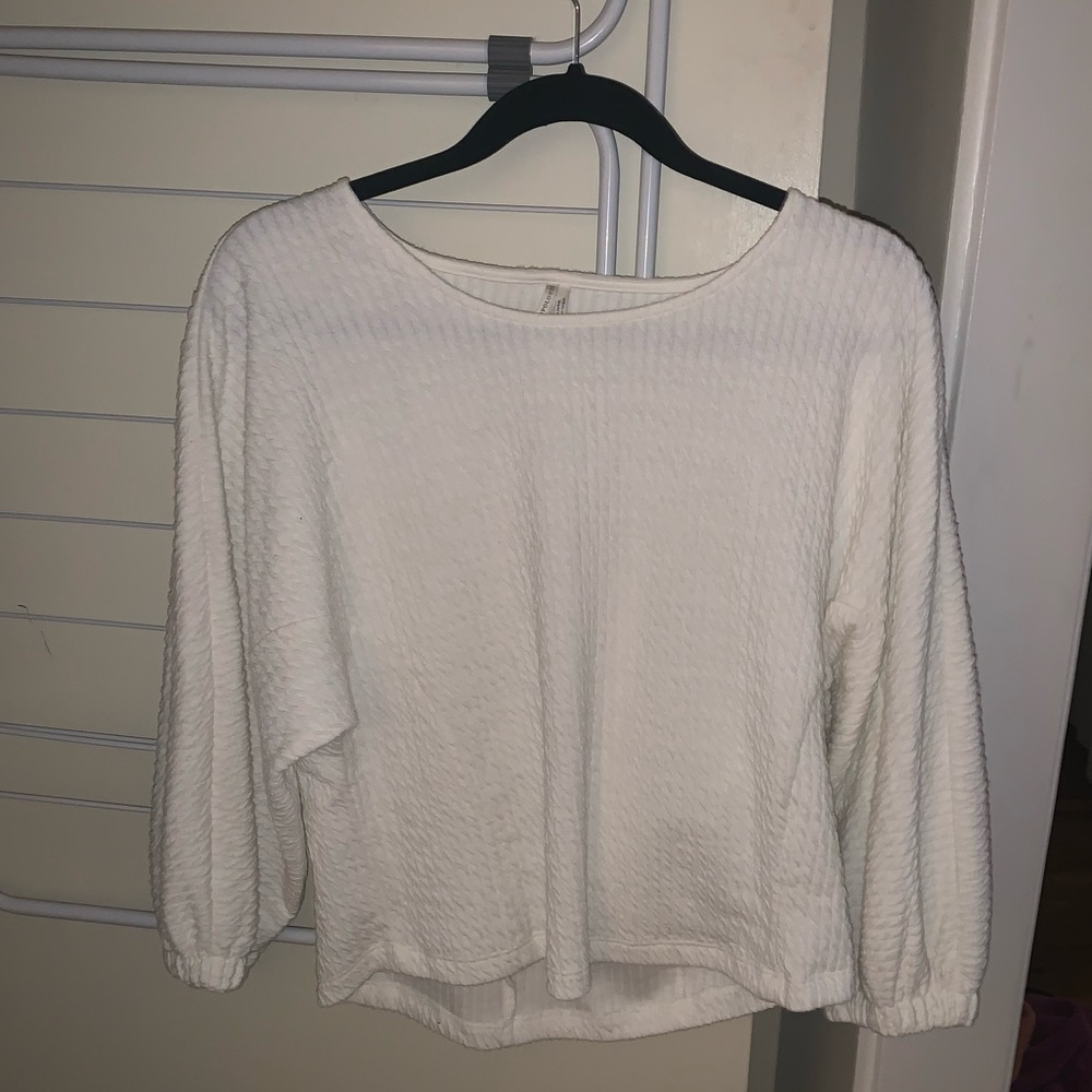 White long sleeved Anthropologie blouse